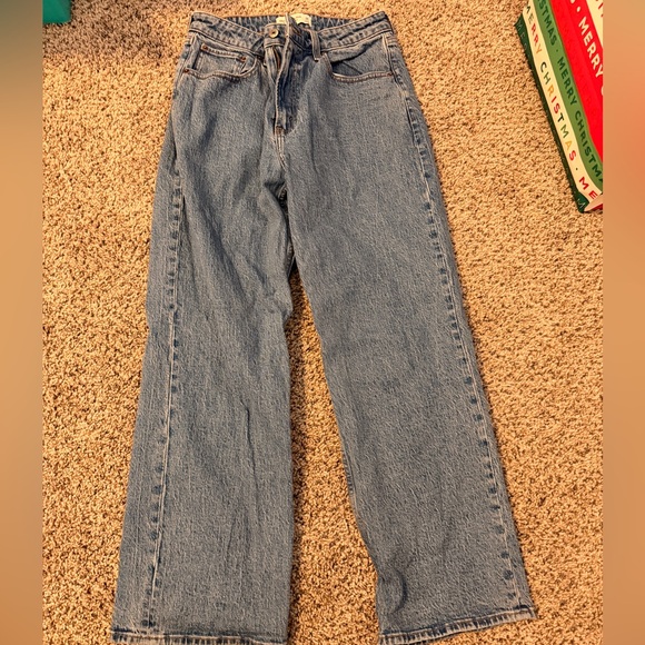 Abercrombie & Fitch Denim - Abercrombie & Fitch Curve Love High-Rise 90s Relaxed Jeans - 29 SHORT
